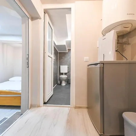 Two Bedroom Apartment In The City Center *